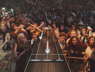 Guitar Hero Live : hué par le public !